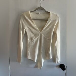 Abercrombie & Fitch Long-Sleeve Sweetheart Sweater Bodysuit